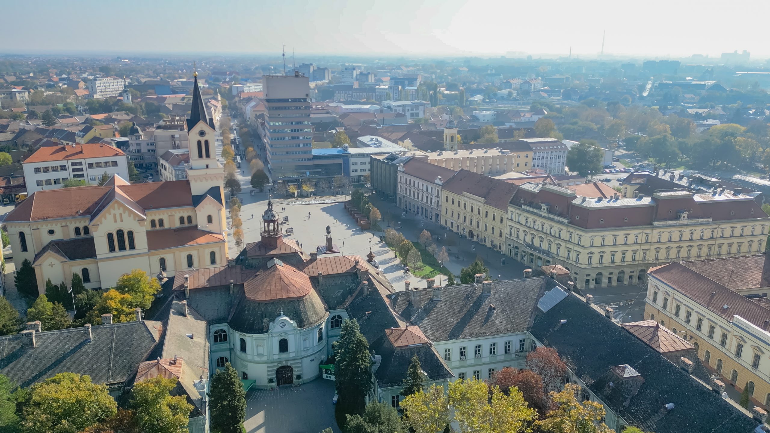 TRG SLOBODE MALI MOST CENTAR 7 scaled