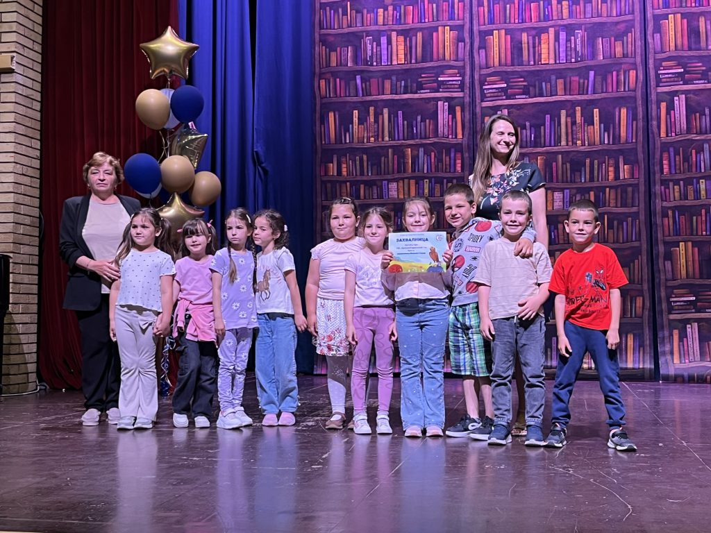 Завршне свечаности "Читалачке значке": 362 дневника, један мото - Ухвати Месец 17 IMG 2558