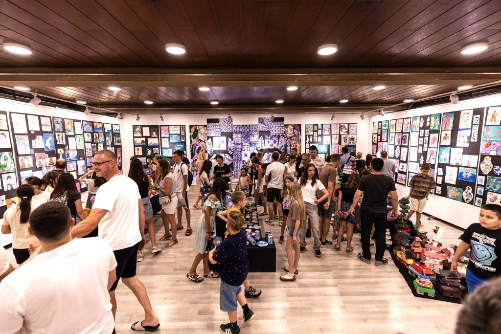 publika