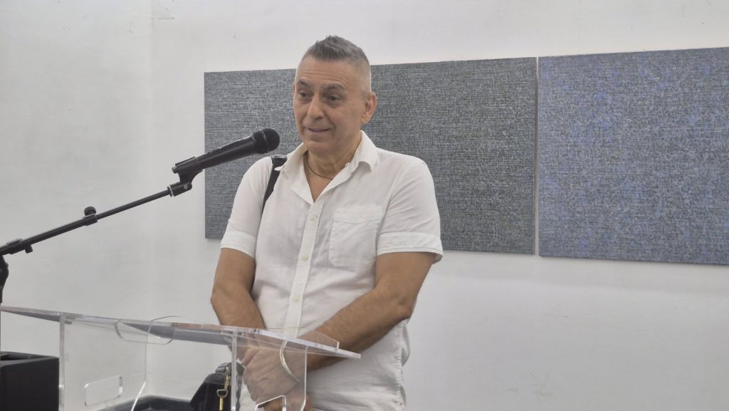 У Малом салону Народног музеја отворена изложба „Освежавање меморије" Момира Кнежевића 1 765671647 1533416521917722 8273500626076966209 n