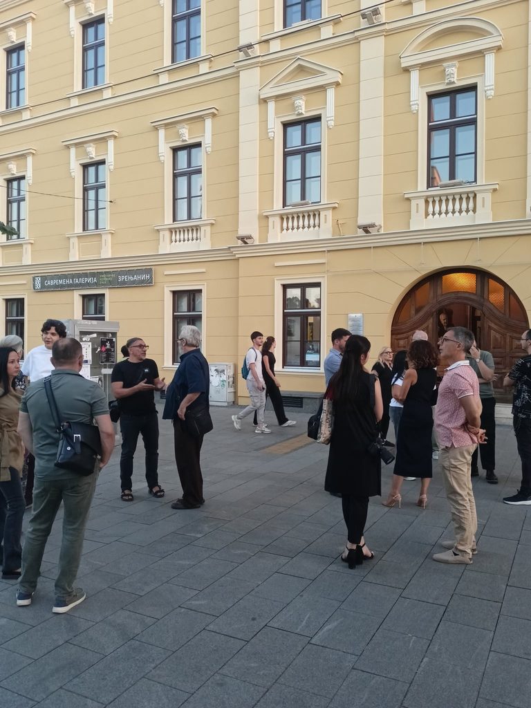 Изложба „Поклон-збирка Саве Степанова из Галерије Матице српске“ отворена у Савременој галерији Зрењанин 12 799591603 1666036195235683 7919696957982529302 n 768x1024 1