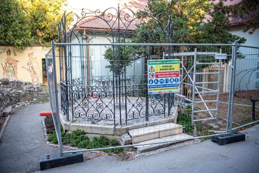Градска башта: Почела санација салетле и кантине 3 GUZ 1289